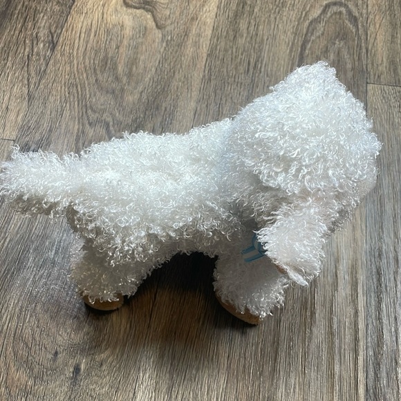 Lamb Stuff animal-squeeze for ‘me e e’ - Toy - Home - Picture 3 of 6